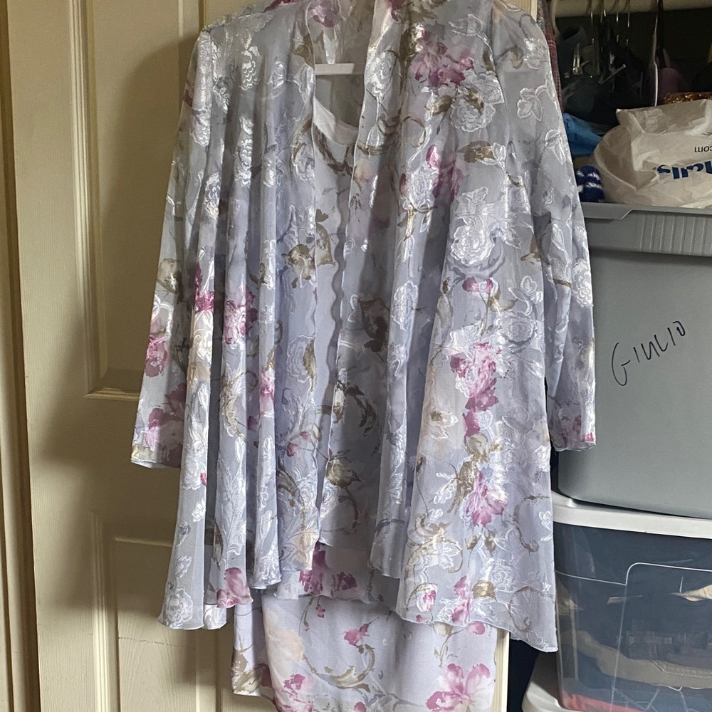 Jeffrey & Dara Floral Silver-Lilac Women's Jacket & Coat - Elegant Open Front
